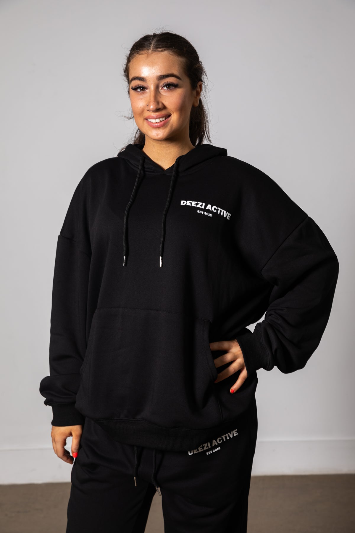 Evolve Hoodie Black